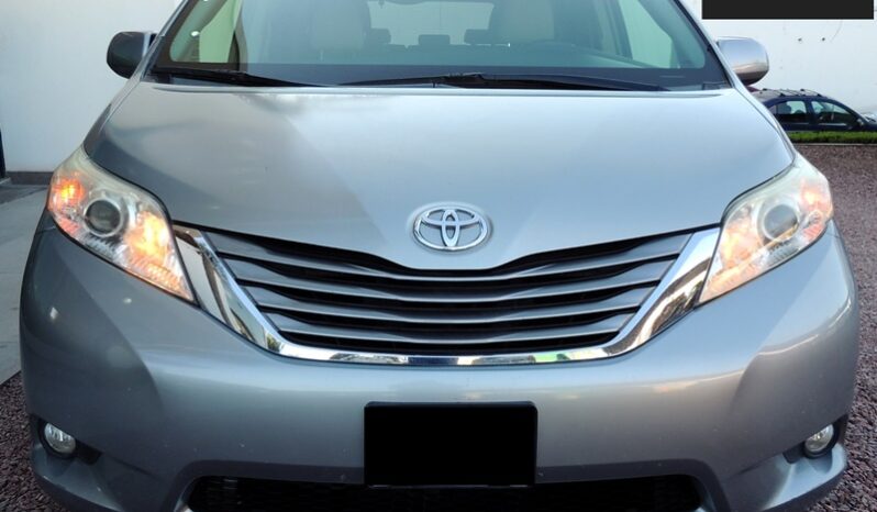 SIENNA XLE 2015 full