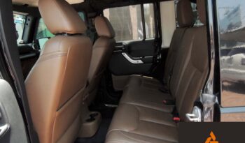 JEEP WRANGLER SAHARA 2014 NEGRO full