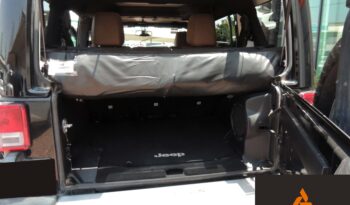JEEP WRANGLER SAHARA 2014 NEGRO full